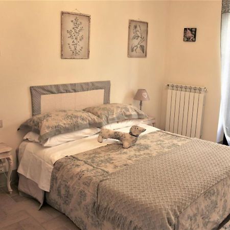 Claudia Vacanza Toscana - Appartamento Melograno -10 Min Da Siena Sovicille Buitenkant foto